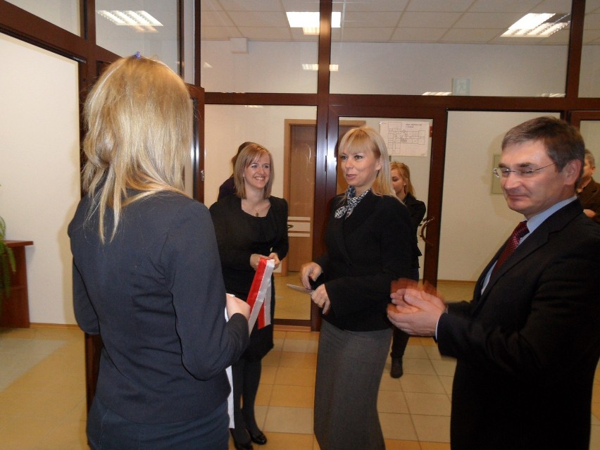 Bieruń: Minister Elżbieta Bieńkowska ma swoje biuro senatorskie