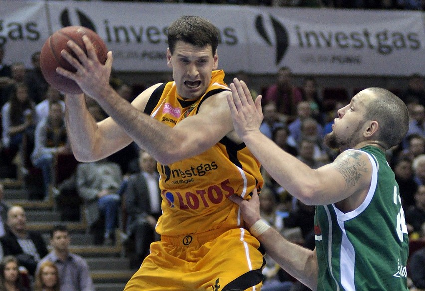 Tauron Basket Liga: Szczęśliwe zwycięstwo Trefla Sopot. Koszarek bohaterem żółto-czarnych