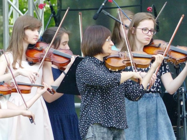 Koncert muzyki filmowej w sieradzkim amfiteatrze