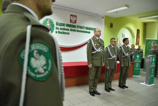 Gen. bryg. SG Andrzej Jakubaszek został nowym komendantem Śląskiego Oddziału Straży Granicznej. Uroczystość związana z przekazaniem obowiązków odbyła się w siedzibie jednostki w Raciborzu