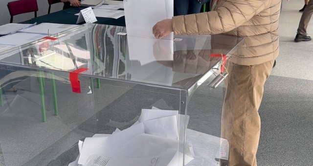 Jaka była frekwencja w wyborach samorządowych 2024 na godz. 17 w Radomsku i powiecie radomszczańskim?