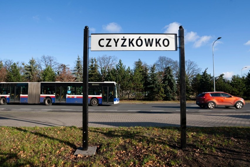 Pomysłodawcą i fundatorem tablicy z napisem „Czyżkówko”,...