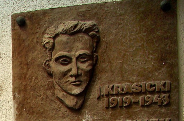 Janek Krasicki straszył przez lata na ulicach wielu polskich miast. Ta tablica znajdowała się w Gorzowie Wielkopolskim