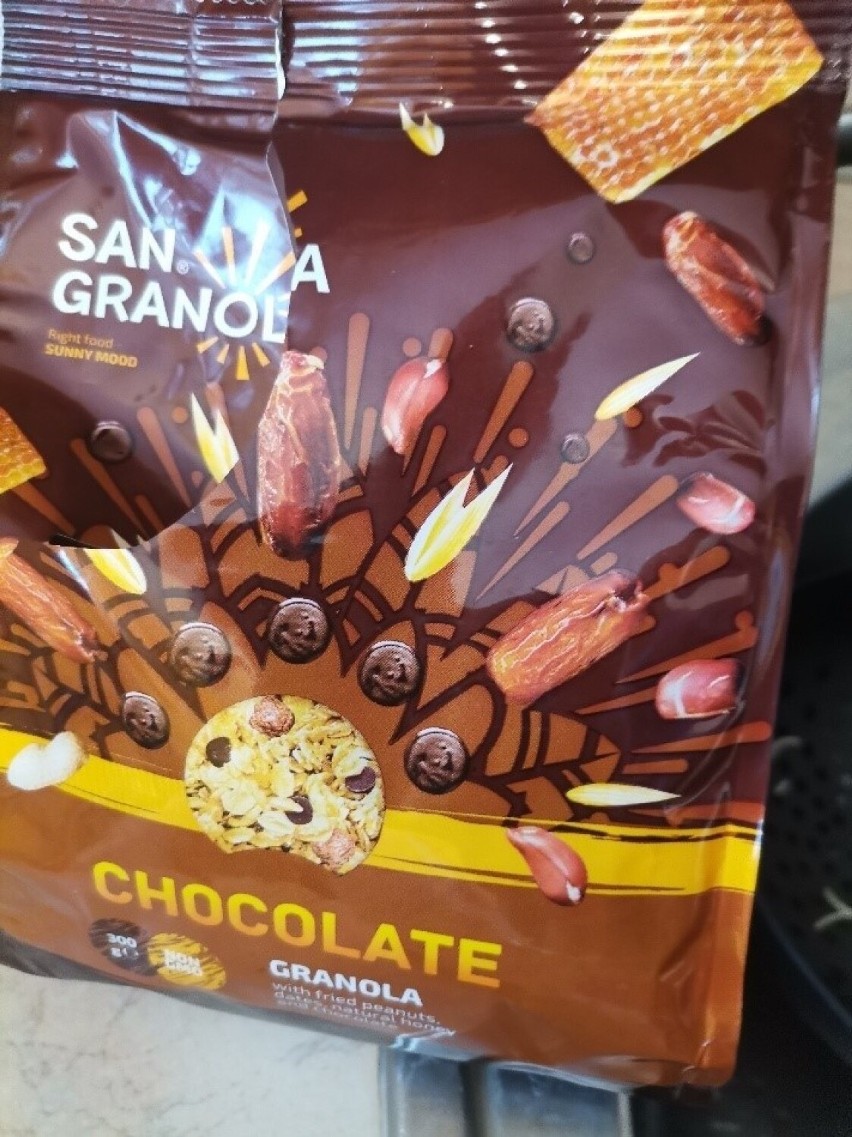 Nazwa produktu wycofanego:  San Granola czekoladowa z...