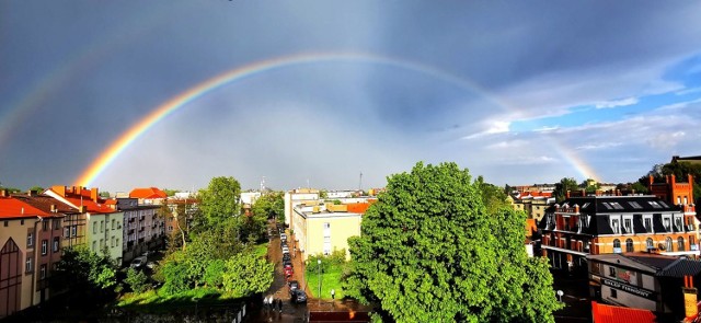 Piękne zdjęcie tęczy nad centrum Szczecinka, dziękujemy
