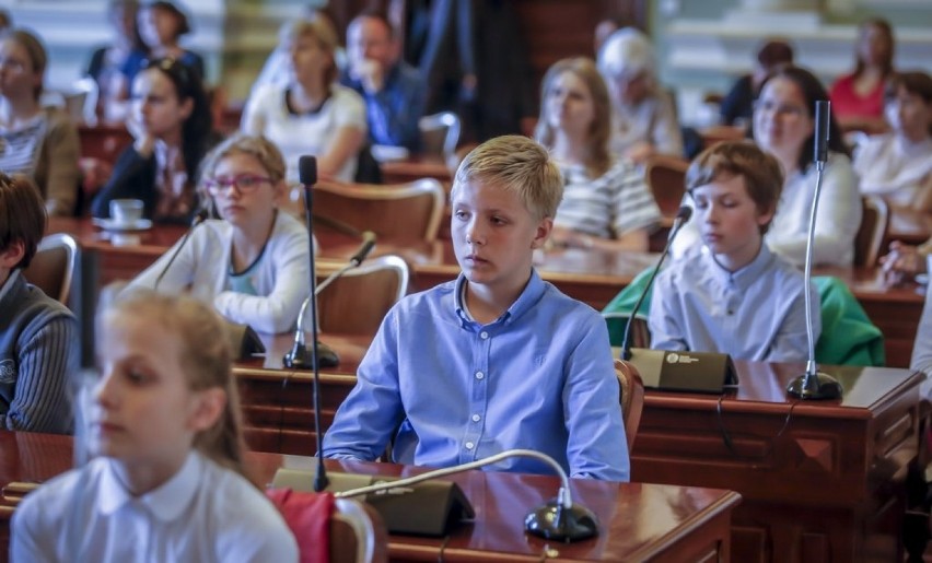 Dziecięca sesja Rady Miasta Gdańska [ZDJĘCIA, WIDEO]