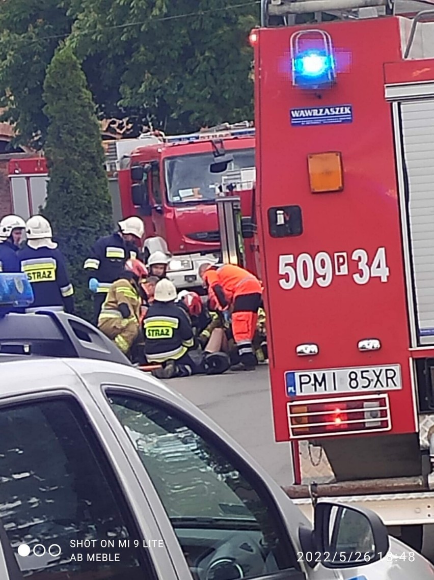 PILNE! W Prusimiu doszło do wypadku z udziałem motocykla i busa [FOTO]