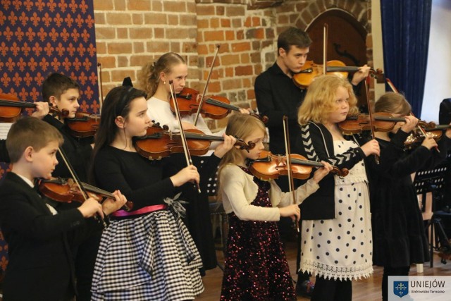 Młodzi artyści wystąpili w Sali Rycerskiej Zamku Arcybiskupów Gnieźnieńskich