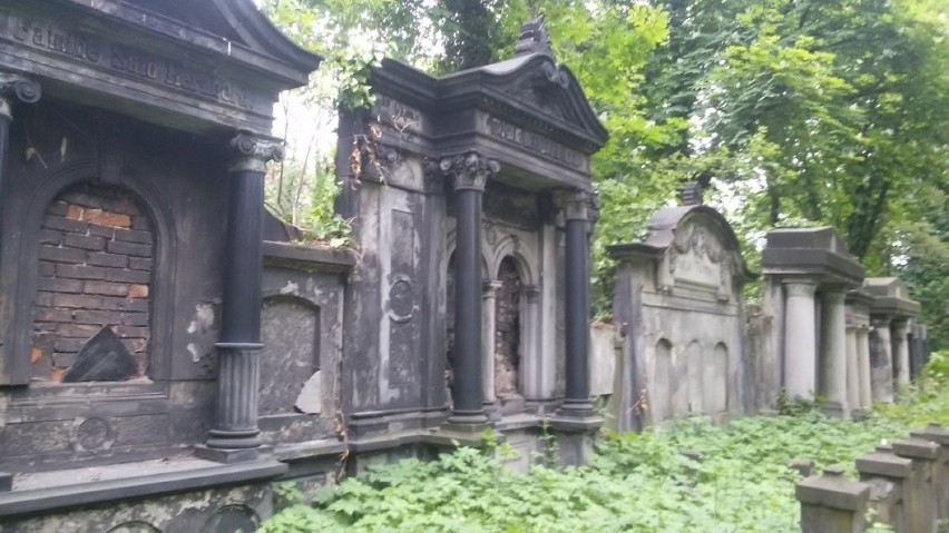 Cmentarz żydowski przy ul. Cmentarnej w Zabrzu