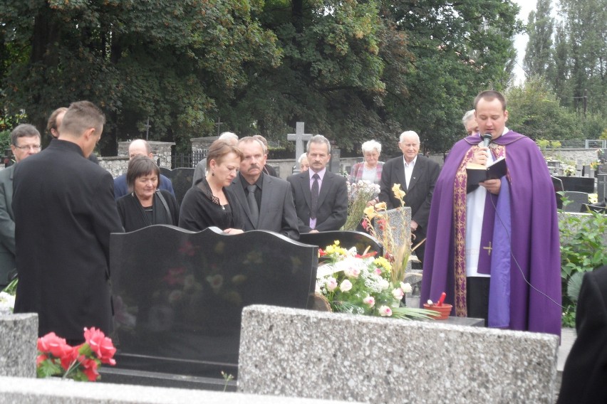 Danuta Byrczek pochowana w rodzinnym grobie. Jaworzno pożegnało pianistkę