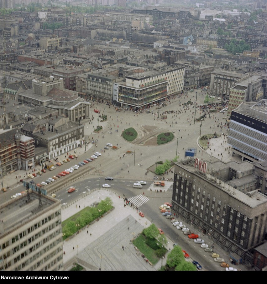 Katowice w 1989 roku. Tak wyglądały! Pamiętacie? Zobacz ARCHIWALNE zdjęcia z przelotu nad centrum miasta