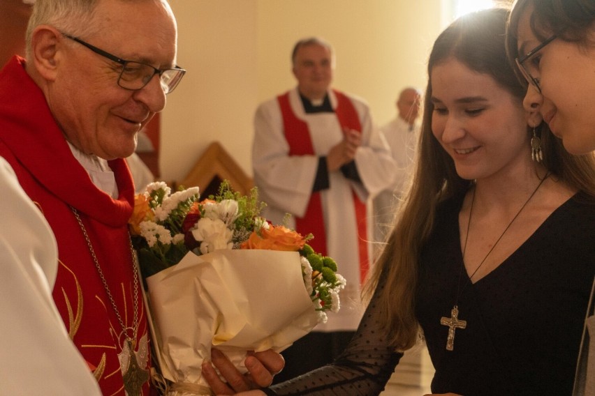 Parafia pw. św. Jana Bosko w Pile. Odbyło się uroczyste bierzmowanie [ZOBACZ ZDJĘCIA]