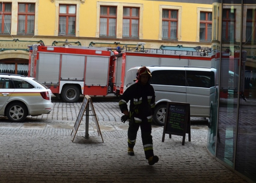 Alarm w hotelu na Włodkowica [ZDJĘCIA]