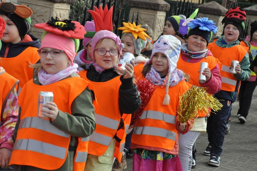 Nowy Tomyśl: Przedszkolaki ze Słoneczka powitały wiosnę