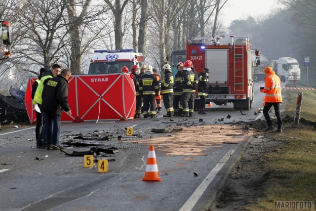 Śmiertelny wypadek na DK 45 w Zawadzie.