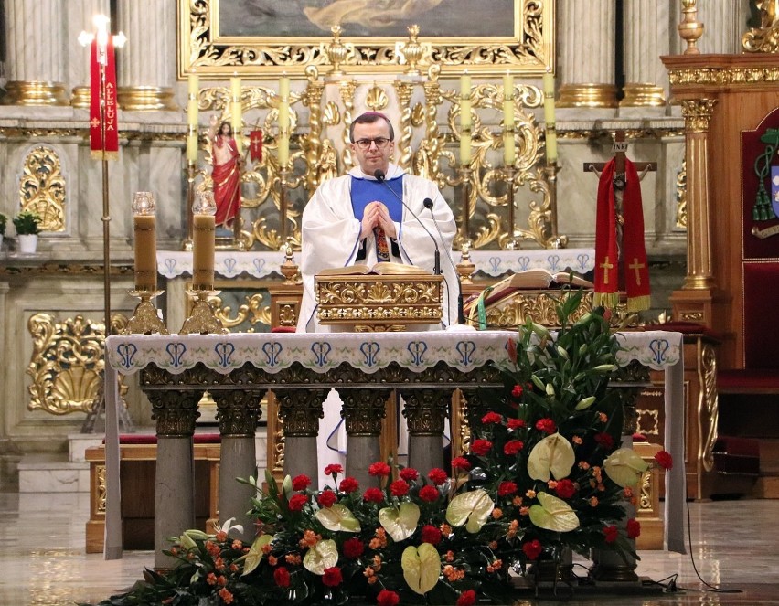 3 maja w Kaliszu. Biskup Damian Bryl odprawił mszę świętą w...