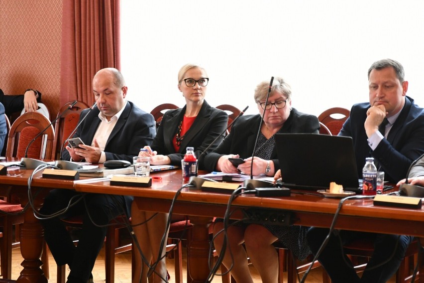Sesja absolutoryjna rady powiatu w Bochni, 25.05.2023