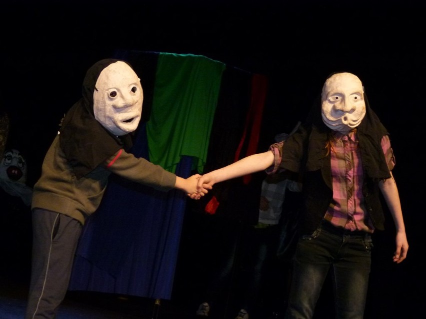 Ferie 2014 w Sieradzu. Maski na scenie. To w Teatrze...