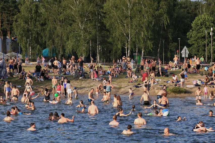 Jezioro Strzeszynek na początku sezonu 2022.