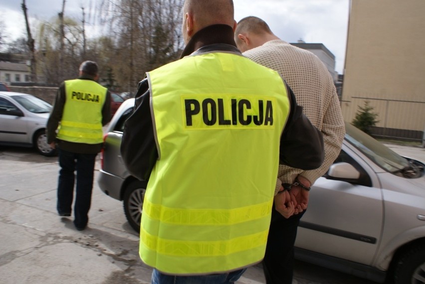 Dzisiaj (03.04.12r.) policjanci z Lipna doprowadzili do...