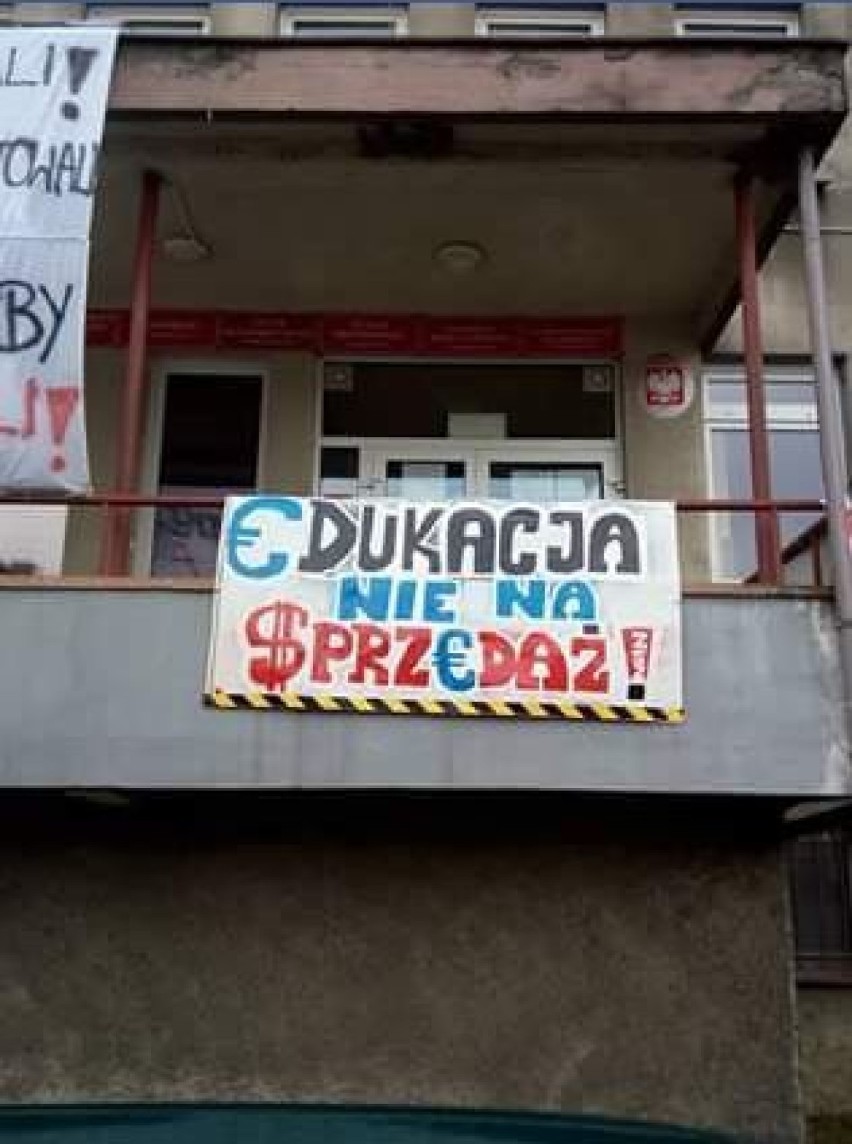 Likwidacja szkół w Żywcu i Węgierskiej Górce?