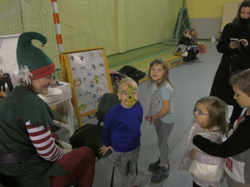 Udane "Mikołajki" dla dzieci w hali „Nowa Concordia” w Szamocinie