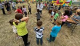 Piknik kulinarny w Kokocku. Biesiadnicy przypominali sobie smaki z dzieciństwa. Zdjęcia