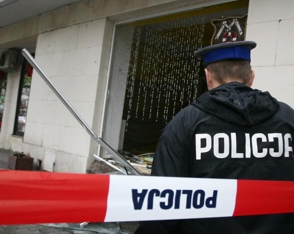 Góra Borkowska: policja oferuje 20 tys. zł za informację ws. wybuchów w domkach jednorodzinnych