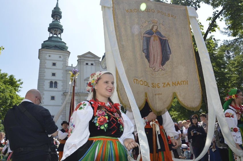 Boże Ciało 2016 w Łowiczu (Zdjęcia) 