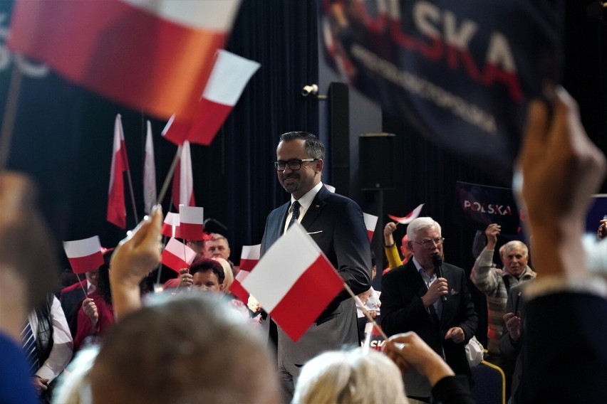Wiceminister Marcin Horała na wyborczym spotkaniu w Gdyni