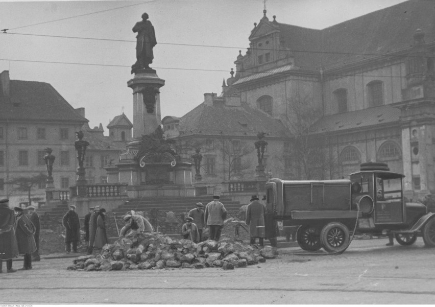 Miasto grzechu. Jakie sekrety skrywa międzywojenna Warszawa?