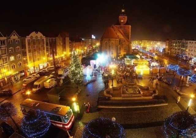 Gorzów nie ma jeszcze ostatecznej lokalizacji na napis. W Zielonej Górze jest on przy palmiarni.