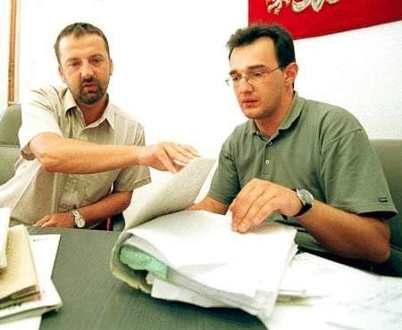 Prokuratorzy Andrzej Reczka (z lewej) i Michał Ostrowski od dwóch lat nie mogą doczekać się wyroku na osoby zamieszane w aferę murkową na Kamieńczyku. FOT. MARCIN OLIVA SOTO