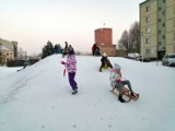 Śnieżne szaleństwo na zakończenie ferii w Wieluniu FOTO, WIDEO