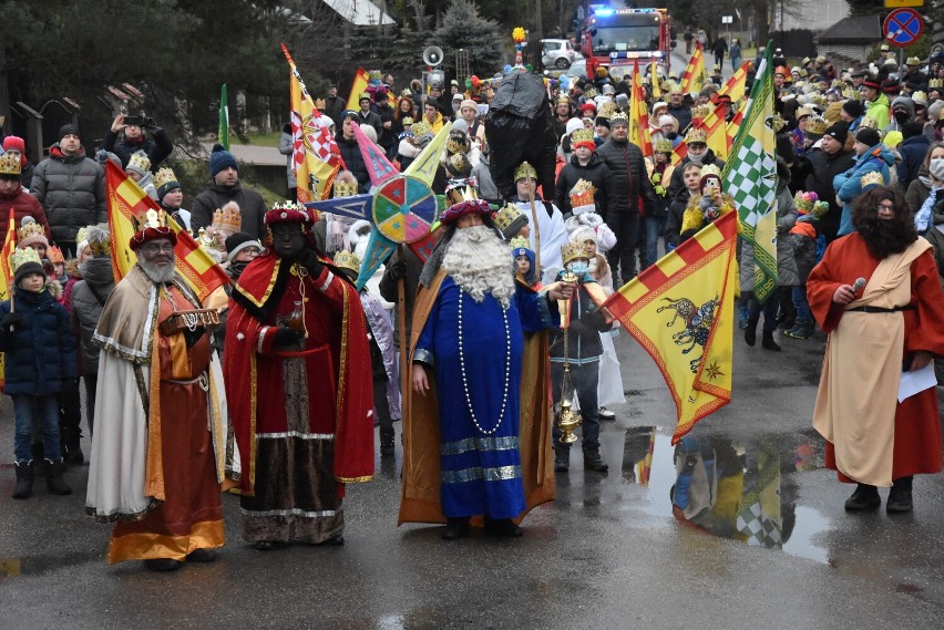 Kobylanka. Hrabia Jan Wielopolski oraz papież Innocenty w Orszaku Trzech Króli w kobylańskim sanktuarium [ZDJĘCIA]