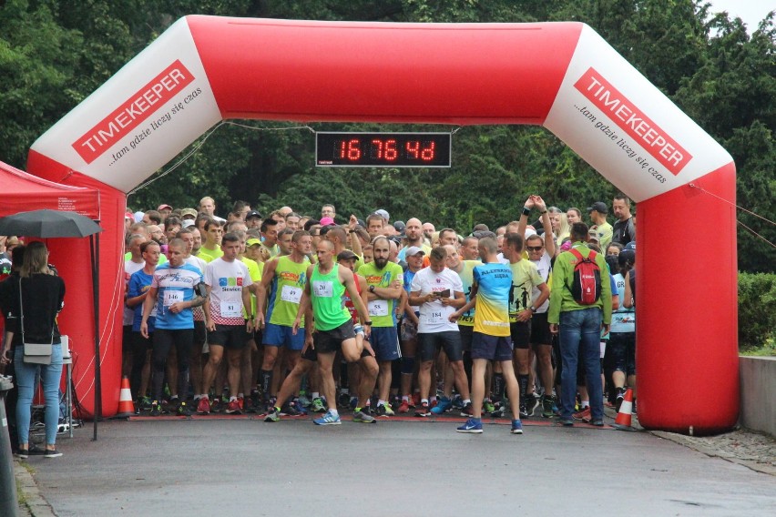 Świerklaniec: Bieg na 5 km - III Piona Gwidona w parku