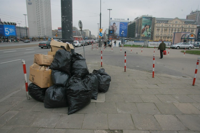 16 marca rusza akcja „365 reklamówek śmieci” w Warszawie.