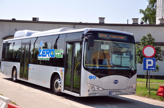 Po zatrzymaniu się w krakowskiej zajezdni autobus wykazał możliwość wykorzystania jeszcze 31 proc. pojemności baterii. - Autobus ten przejechał 310 km po drogach, zatrzymując się na skrzyżowaniach oraz pokonując wiele wzniesień.