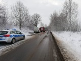 Wypadek w Łebieńskiej Hucie. Policjanci szukają świadków zdarzenia
