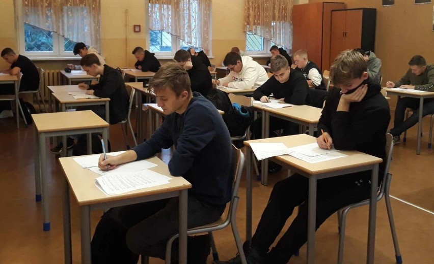Uczniowie ZSE-E w Radomsku w finale konkursu "Matematyka Moja Pasja"