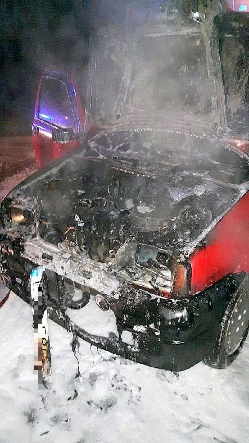 W poniedziałek wieczorem w Skwierzynie spłonął samochód.