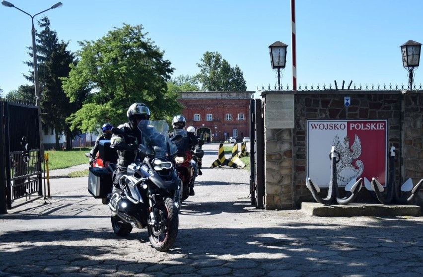 Lubelskie: Lubelscy terytorialsi na 3. Rajdzie Motocyklowym Weteranów [ZOBACZ ZDJĘCIA]