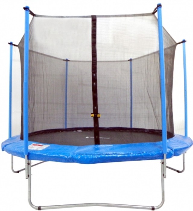 Total Sport trampolina ogrodowa z siatką 183 cm 
Model został wykonany z materiałów najwyższej jakości. Trampolina nie płowieje nawet jeśli jest wystawiona przez długi czas na działanie warunków zewnętrznych. Sprzęt posiada galwanizowane sprężyny osłonięte specjalnym amortyzującym materiałem podszytym gąbką. Powierzchnia do skakania otoczona jest zamykaną na zamek błyskawiczny siatką ochronną, uniemożliwiającą wypadnięcie poza obręb trampoliny.  Cena ok. 299 zł