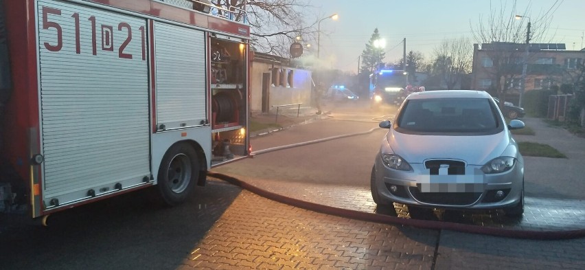 Pożar budynku baru przy ul. Limanowskiego w Oleśnicy