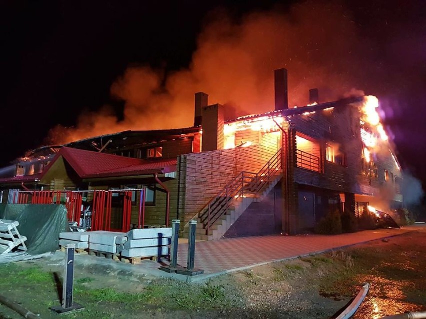 Pożar Tropical Clubu w Gołębiewie Średnim 15.05.2018
