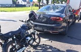 Wypadek w Żarach. Motocyklista uderzył w tył osobówki