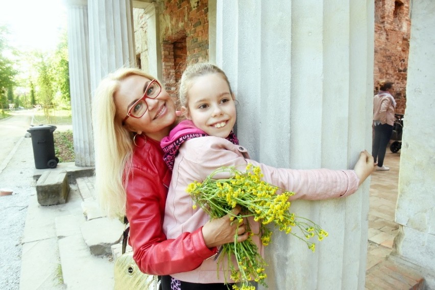 Do Zatonia prowadzą ściezki rowerowe. Warto zobaczyć to...