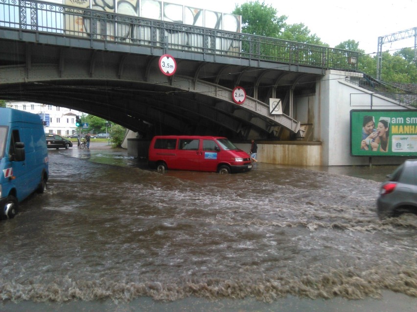 Zalany Gdańsk. Jakie ulice są zalane w Gdańsku 11.05.2018?