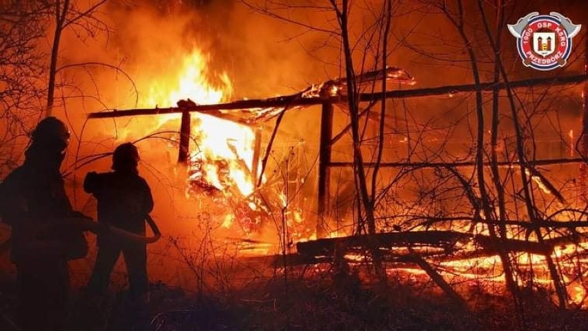 Gmina Masłowice. Pożar stodoły w Kawęczynie. Przyczyną podpalenie