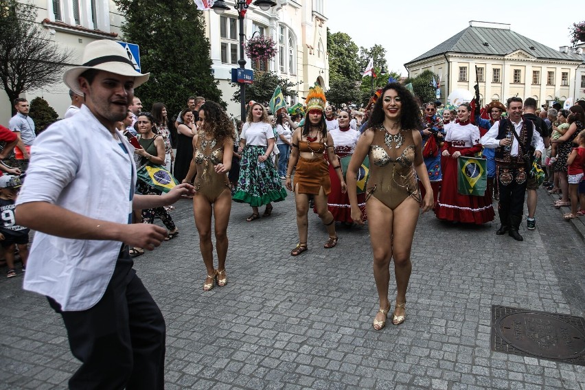 Po czteroletniej przerwie wraca do Rzeszowa Światowy Festiwal Polonijnych Zespołów Folklorystycznych 